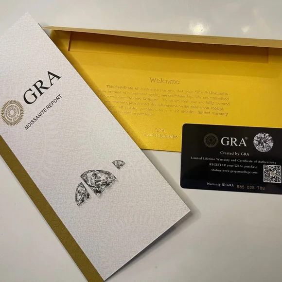 .5 ct GRA certified Moissanite white gold on 925 Christmas Tree necklace - Picture 5 of 5